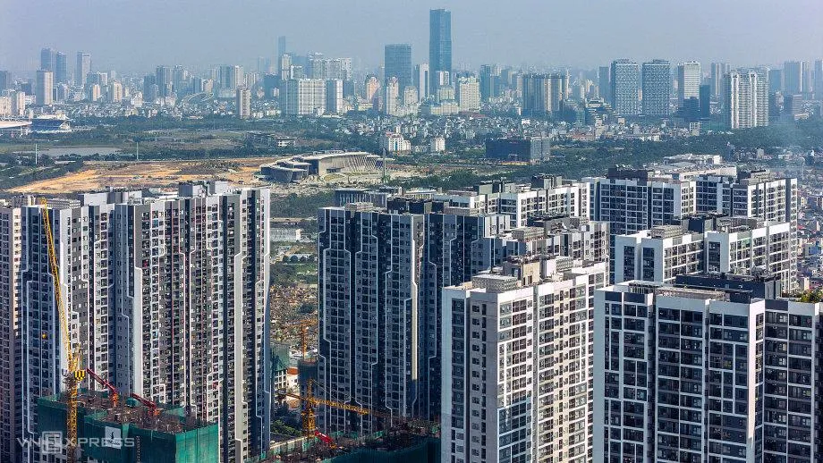 🏙️ Nguồn Cung Căn Hộ Hà Nội Lập Kỷ Lục: Nhiều Nhà Hơn Nhưng Giấc Mơ An Cư Vẫn Xa Với Nhiều Người