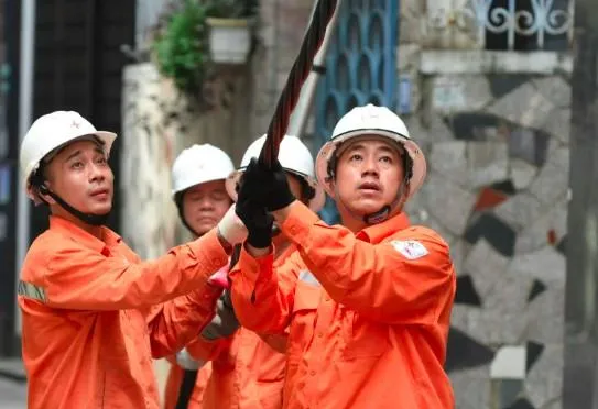 Vì sao EVN càng bán điện càng lỗ hàng nghìn tỷ?