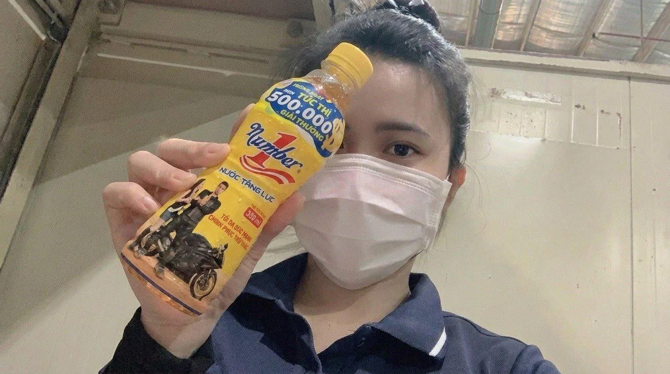 💥 100 triệu đồng từ một lần xé nhãn: ❝Cú hích❞ giúp nữ công nhân trẻ tiến gần hơn đến giấc mơ kinh doanh