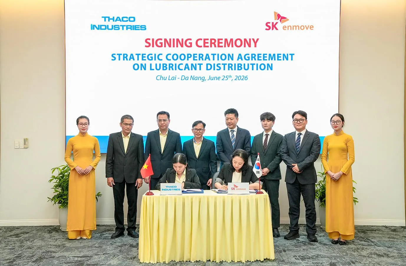 THACO của ông Trần Bá Dương bắt tay đối tác Hàn Quốc, mở rộng sang lĩnh vực dầu nhớt