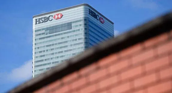HSBC sa thải 134 lãnh đạo cấp cao, chi gần 70 triệu USD tiền bồi thường