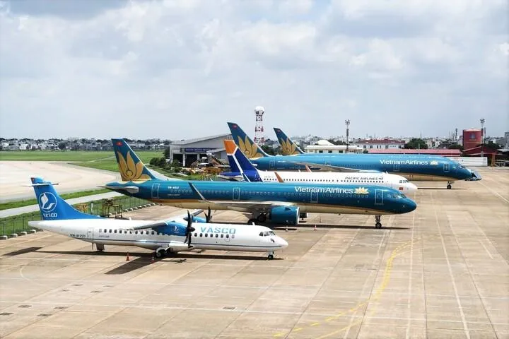 Vì sao máy bay tăng kỷ lục nhưng giá vé Tết 2027 vẫn khó giảm sâu?