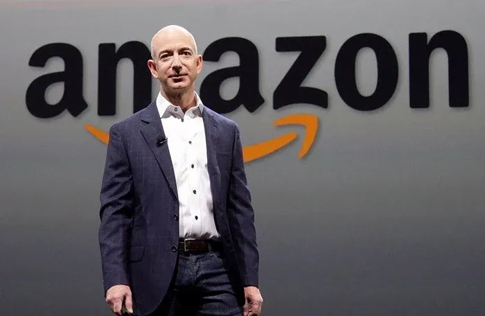 Jeff Bezos và nguyên tắc giúp Amazon không rơi vào “Ngày thứ hai”: Không đồng ý vẫn phải cùng hành động