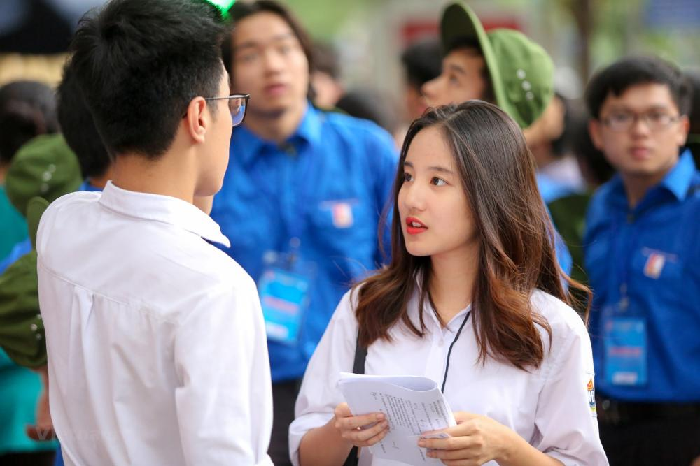 Hà Nội: Trường THPT chuyên đầu tiên công bố điểm trúng tuyển vào lớp 10