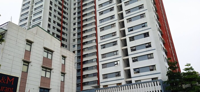 Bé trai 3 tuổi rơi từ tầng 6 chung cư khu đô thị Gamuda xuống đất tử vong