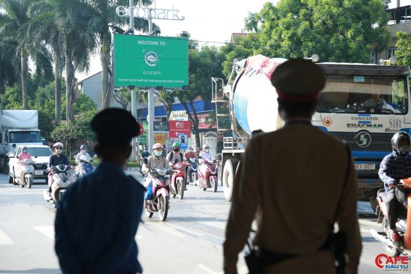 Thiết lập 39 chốt kiểm soát ra, vào 'vùng đỏ' ở Hà Nội