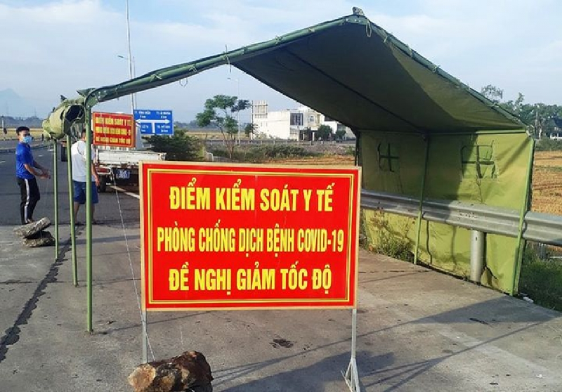 Hà Nội nới lỏng, người dân ngoại tỉnh ở 'vùng xanh' có được về quê?