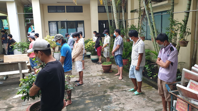 TP. HCM: Phát hiện một trường hợp dương tính với SARS-CoV-2 tại sới gà ở Bình Tân