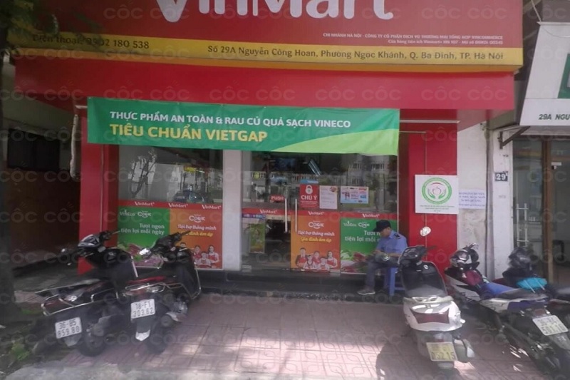 Hà Nội tìm người từng đến 25 địa điểm có mặt F0