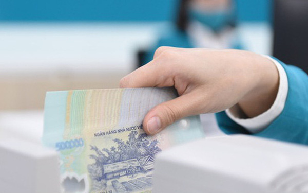 Hơn 60.000 tỷ đồng được bơm ra thị trường qua kênh mua ngoại tệ