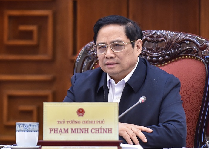 Thủ tướng yêu cầu rà soát lại việc vận chuyển, bảo quản và tiêm vaccine