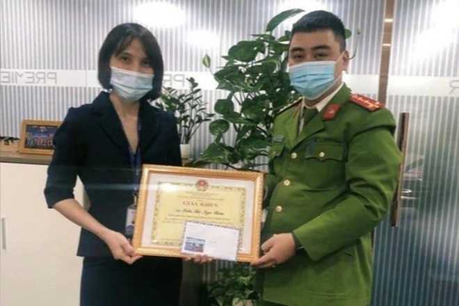 Nhân viên ngân hàng kịp thời ngăn chặn vụ giả danh công an lừa đảo 1,8 tỷ đồng