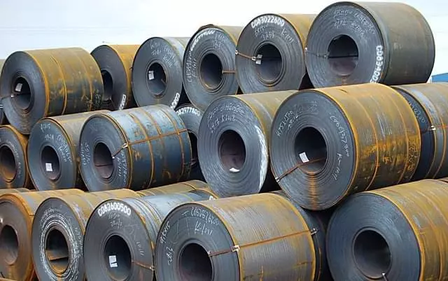 Giá thép xây dựng đảo chiều giảm trên Sàn giao dịch Thượng Hải
