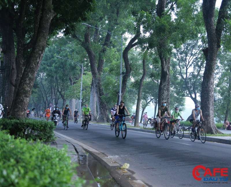 Hà Nội: Số quận 'vùng cam' giảm, không còn quận, huyện 'vùng xanh'
