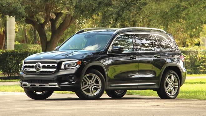Mỹ: Triệu hồi gần 1,3 triệu xe Mercedes-Benz vì lỗi 