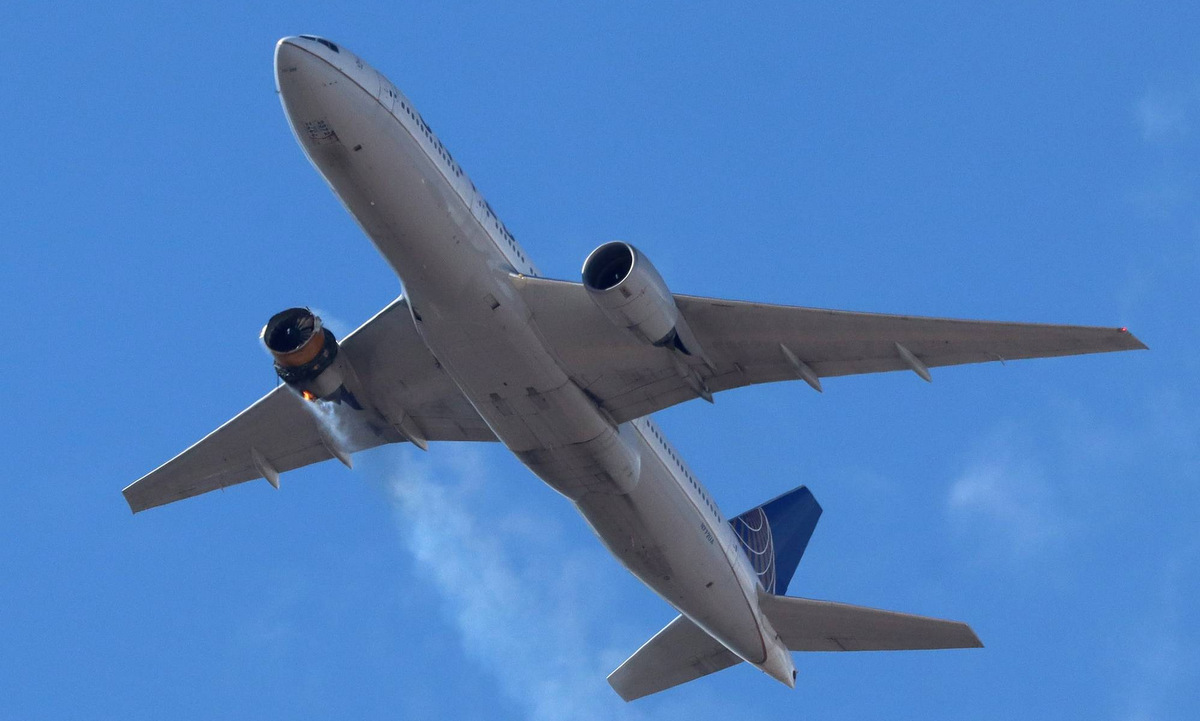 Khuyến cáo ngưng sử dụng 128 máy bay Boeing 777 sau sự cố cháy động cơ