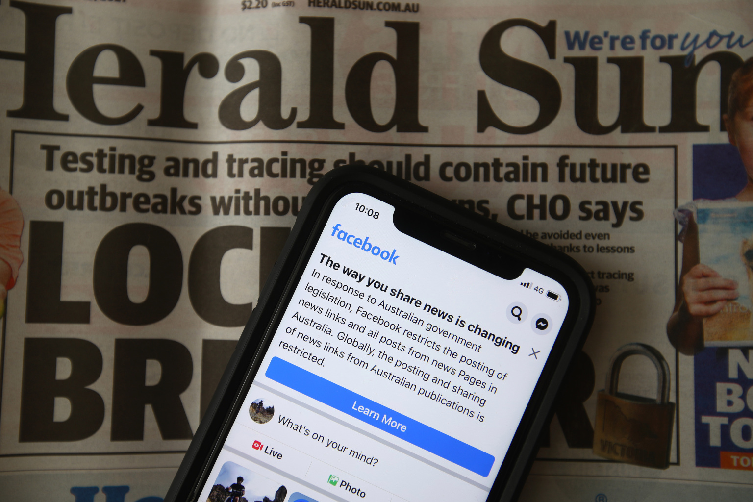 Facebook sẽ ngừng 'cấm vận tin tức' đối với Australia 