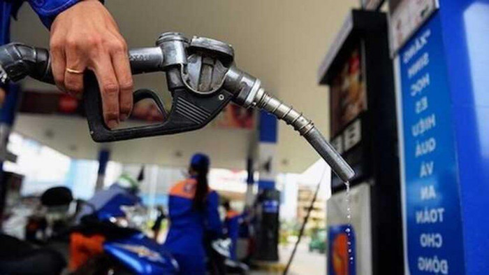 Một số doanh nghiệp xăng dầu sẽ bị tước giấy phép kinh doanh