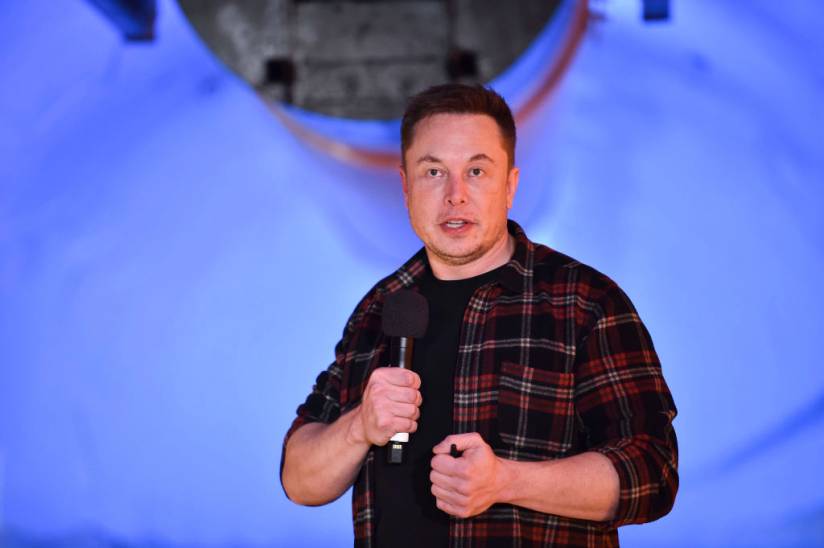 Elon Musk kiếm lại 25 tỷ USD chỉ trong 1 ngày