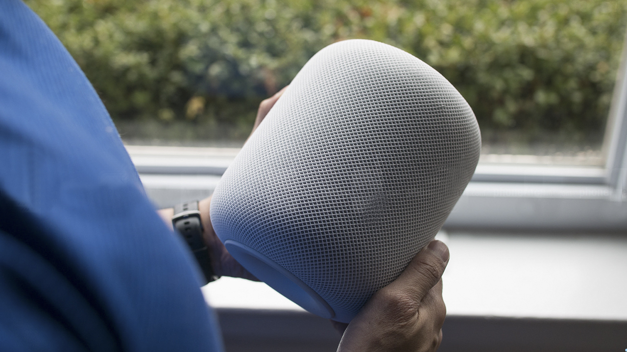 Apple ngưng sản xuất mẫu HomePod để tập trung vào phiên bản mini