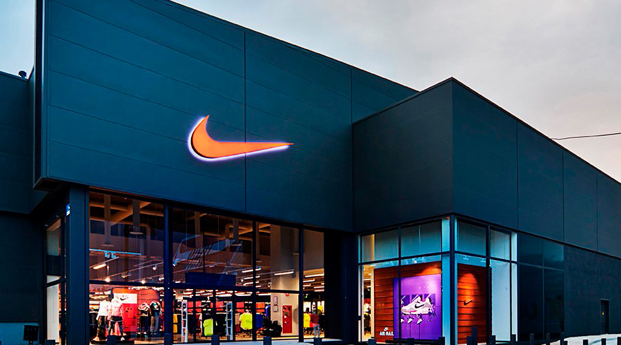 Nike đang phải hứng cơn bão dư luận từ mạng xã hội Trung Quốc