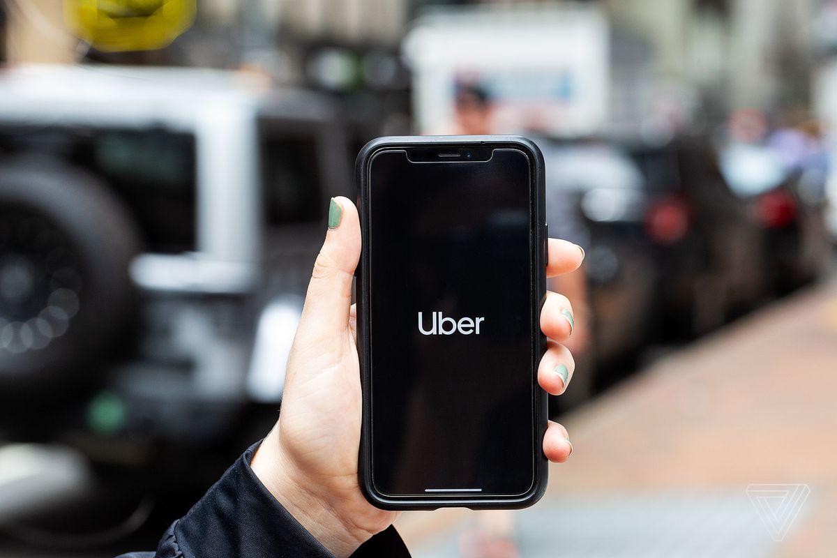 Uber phải bồi thường 1.1 triệu USD vì phân biệt đối xử