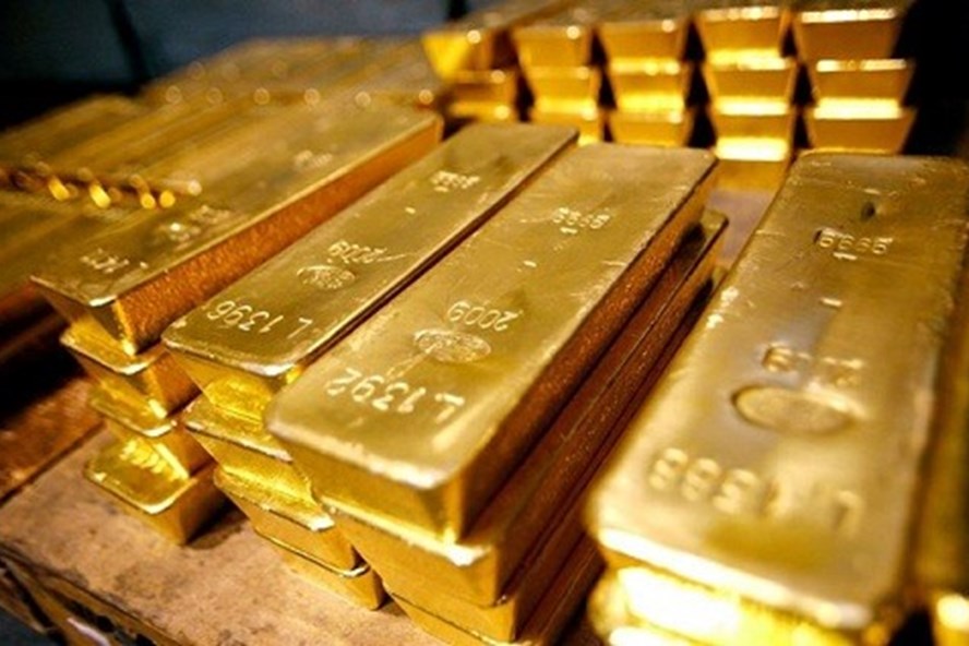Giá vàng SJC liên tục tăng chóng mặt, lên gần 73 triệu đồng/lượng