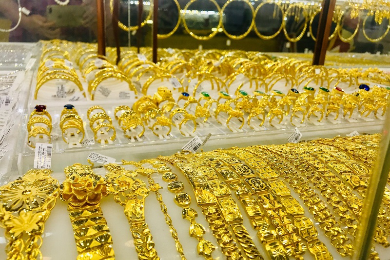 Giá vàng SJC tăng lên mức kỷ lục trên 70 triệu đồng/lượng
