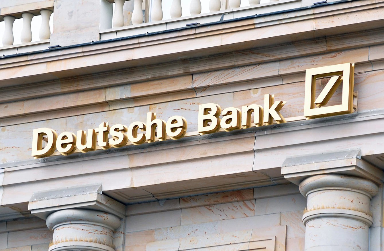 Deutsche Bank vấp phải luồng ý kiến tiêu cực khi quyết định ở lại Nga