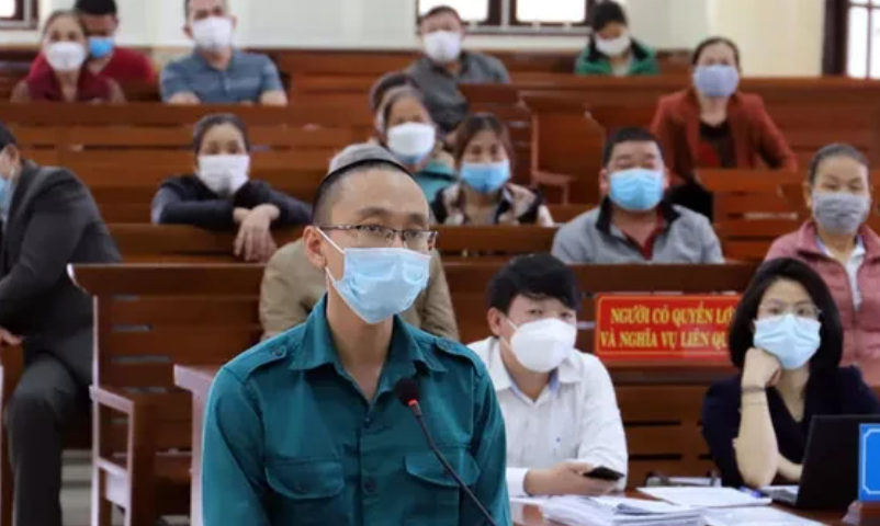 Thua lỗ chứng khoán, cán bộ ngân hàng chiếm đoạt hàng chục tỷ đồng
