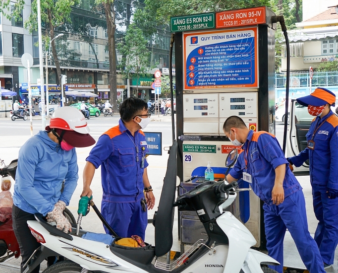 Giá xăng dầu đồng loạt giảm kể từ chiều nay (21/3)