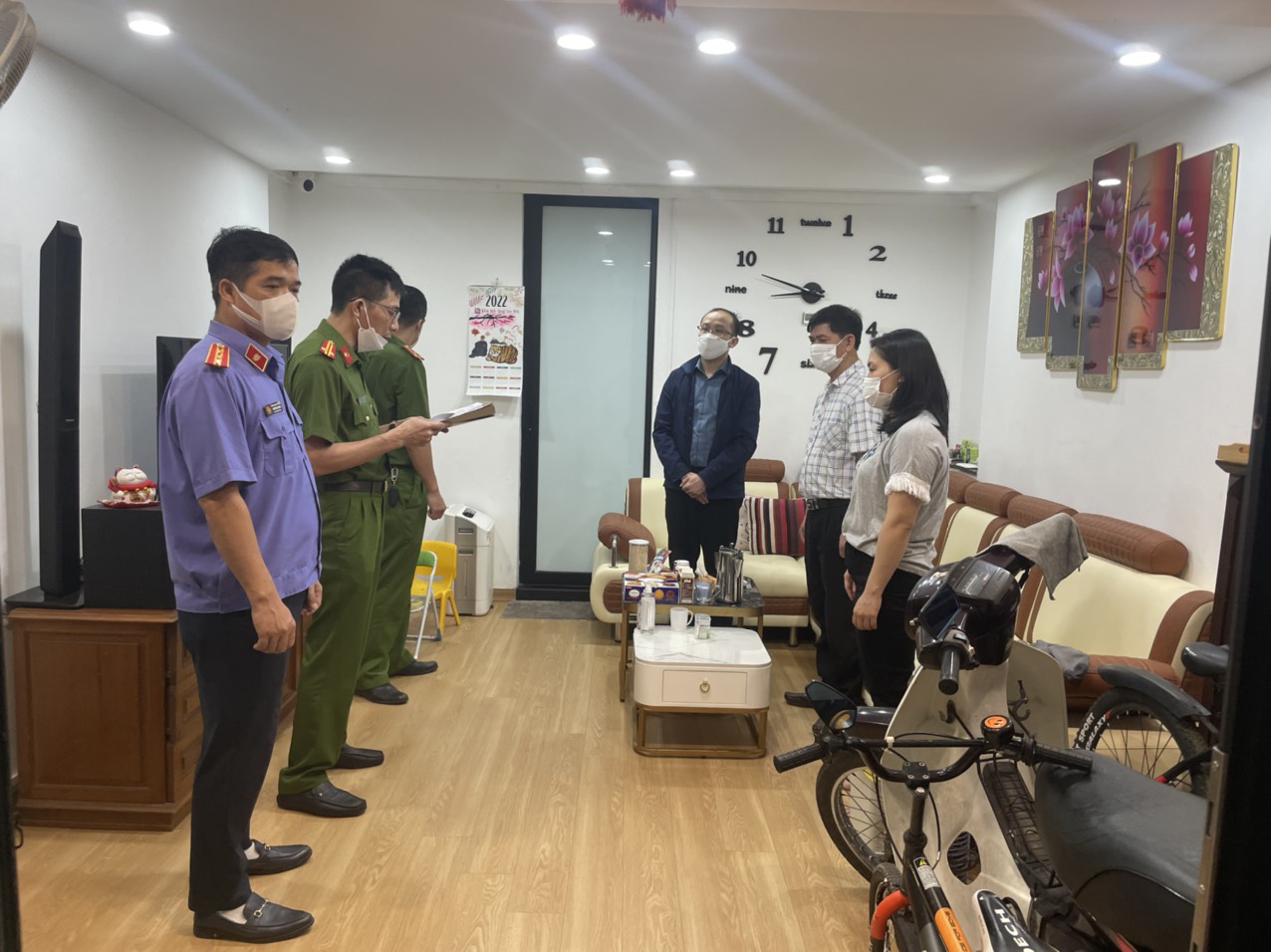 Khởi tố, bắt giam Chủ tịch Công ty đầu tư phát triển nhà và xây dựng Tây Hồ