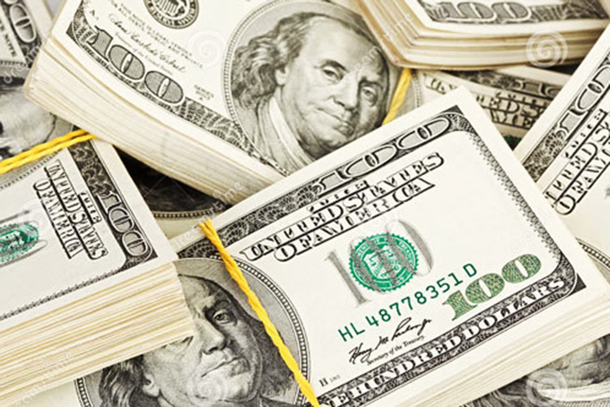 IMF cảnh báo các biện pháp trừng phạt Nga có thể đe dọa đồng USD