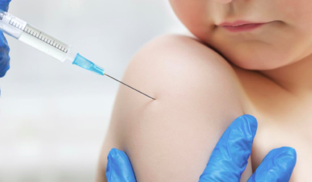 Sớm nhất đến 10/5 lô vaccine Moderna đầu tiên cho trẻ dưới 12 tuổi về đến Việt Nam