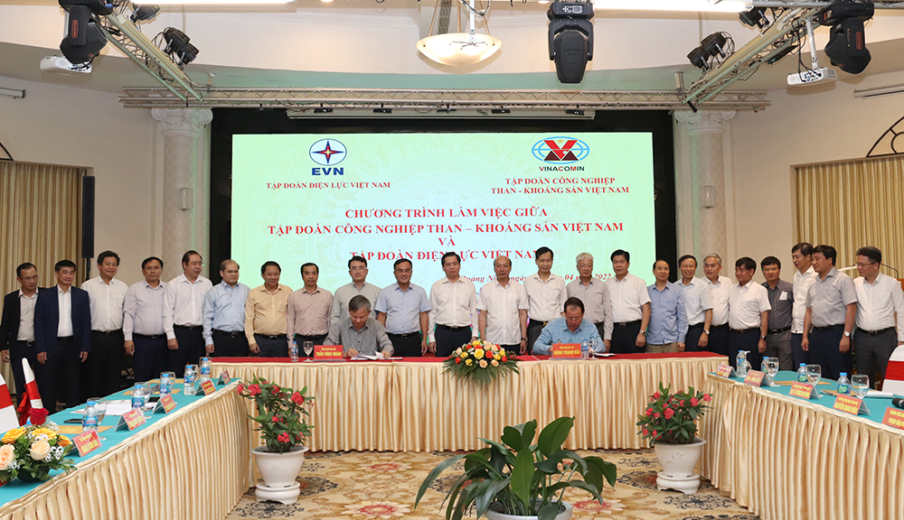 TKV và EVN hợp tác đảm bảo năng lượng cho phát triển kinh tế