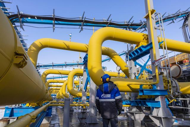 Nga tiếp tục xuất khẩu khí đốt sang châu Âu qua Ukraine