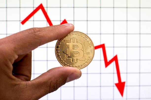 Bitcoin tiếp tục giảm mạnh về mốc 35.000 USD
