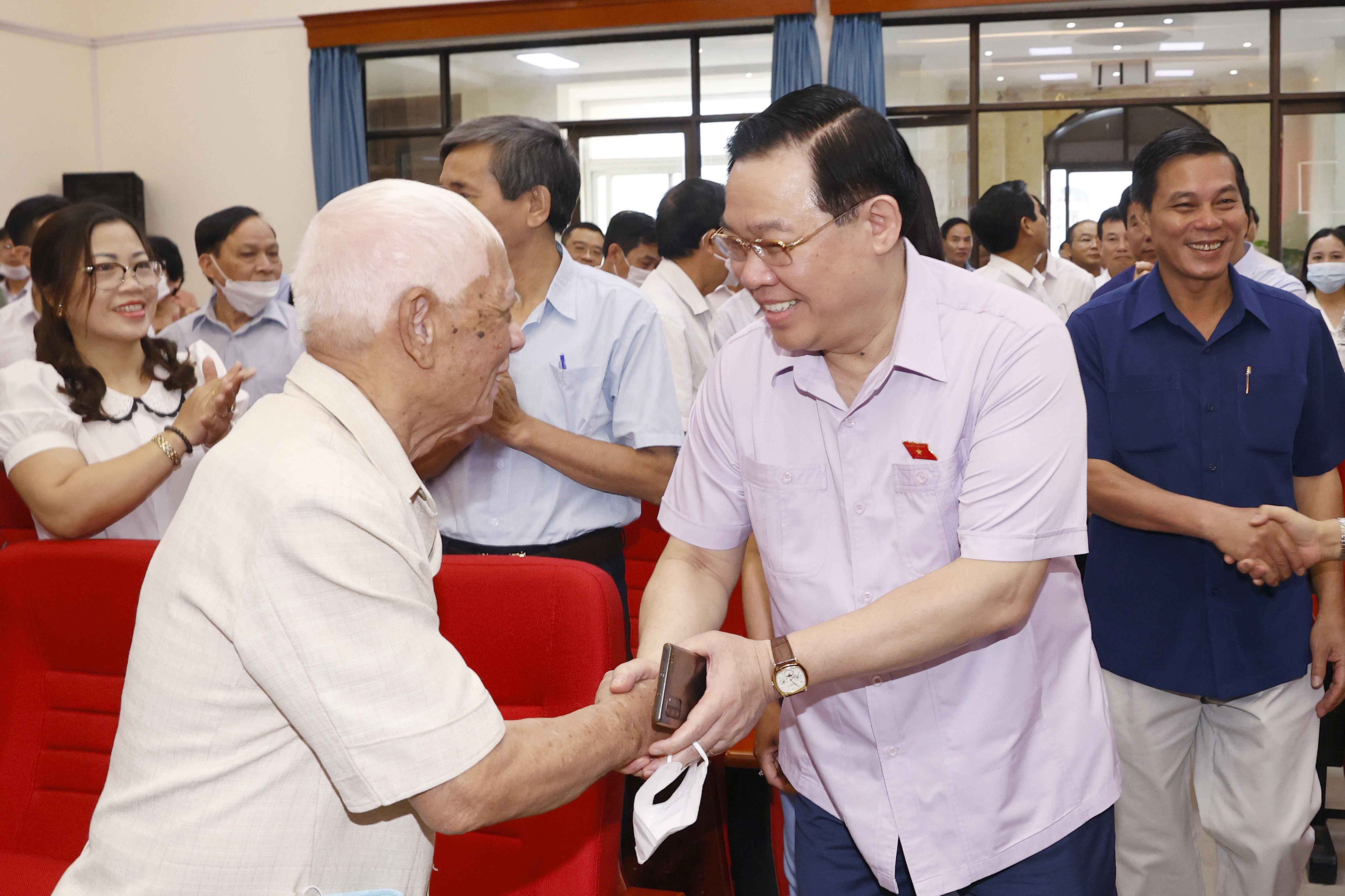 Chủ tịch Quốc hội Vương Đình Huệ: Quốc hội tiếp tục đổi mới theo hướng mở rộng dân chủ