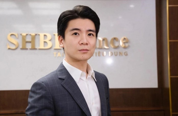 Con trai Bầu Hiển mua cổ phiếu thấp hơn thị giá trên sàn 33%
