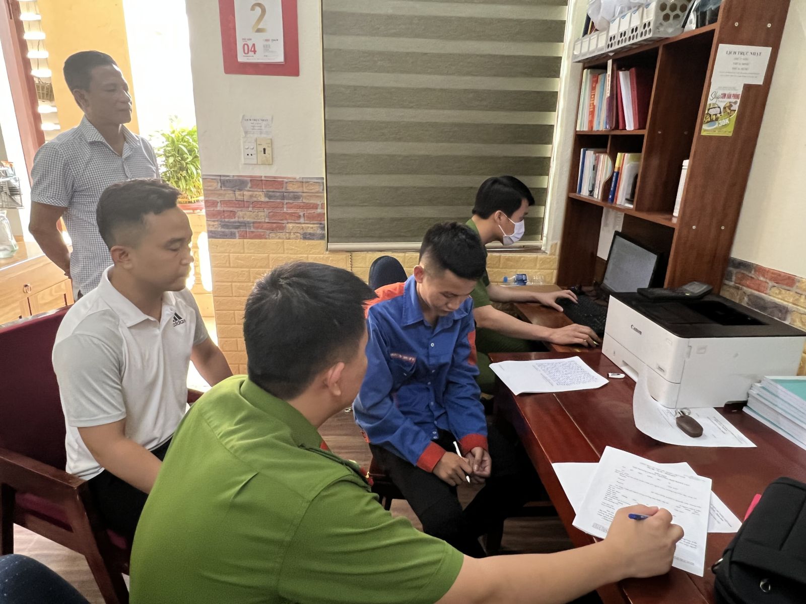 Bắt kẻ giết người, cướp tài sản rồi vứt xác xuống sông phi tang