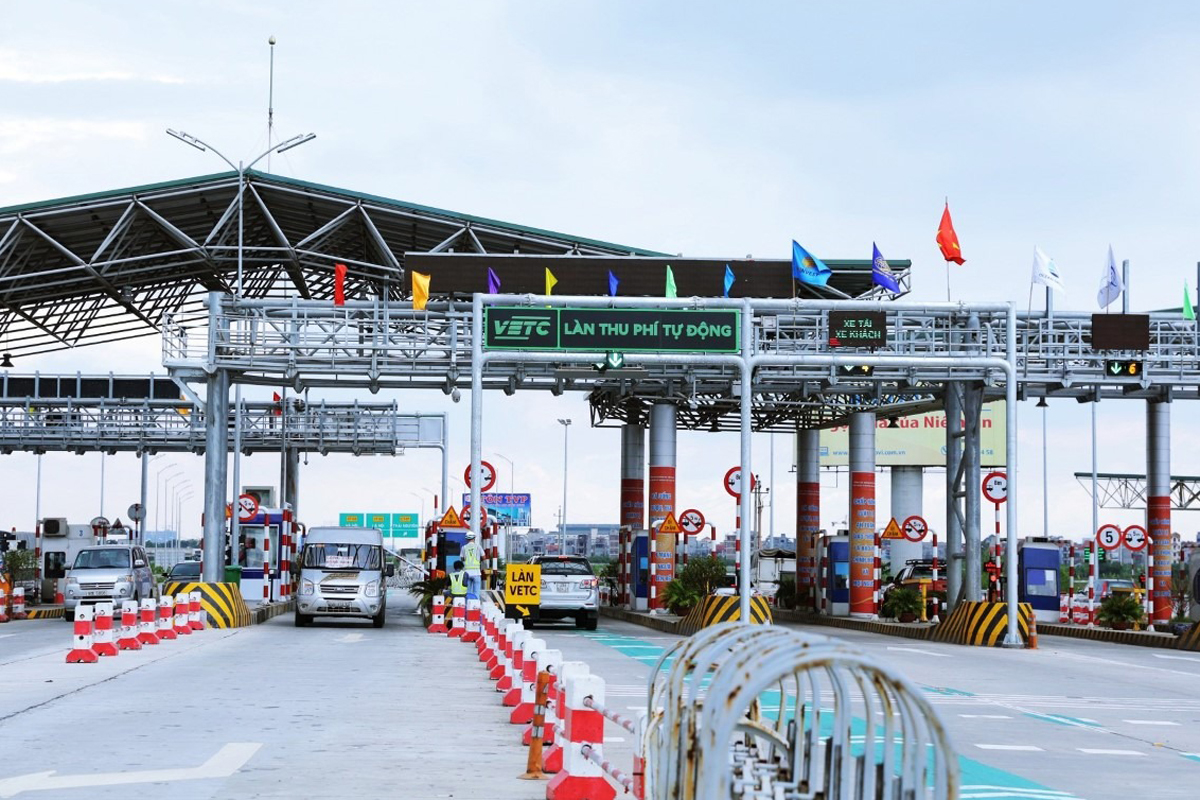 Tasco đối mặt với án phạt từ Ủy ban Chứng khoán Nhà nước