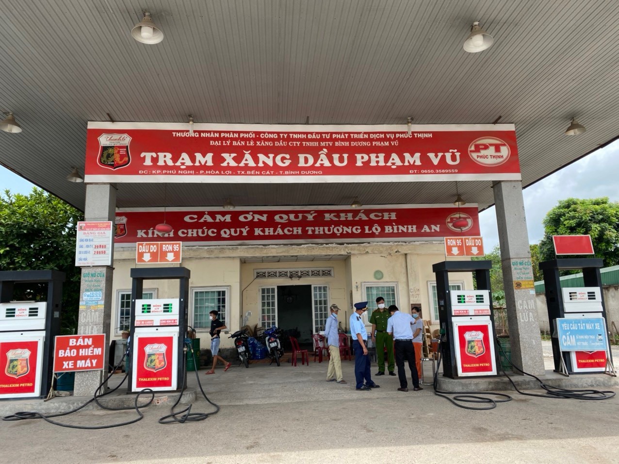 Xử phạt 1 doanh nghiệp bán xăng dầu có chất lượng không phù hợp quy chuẩn