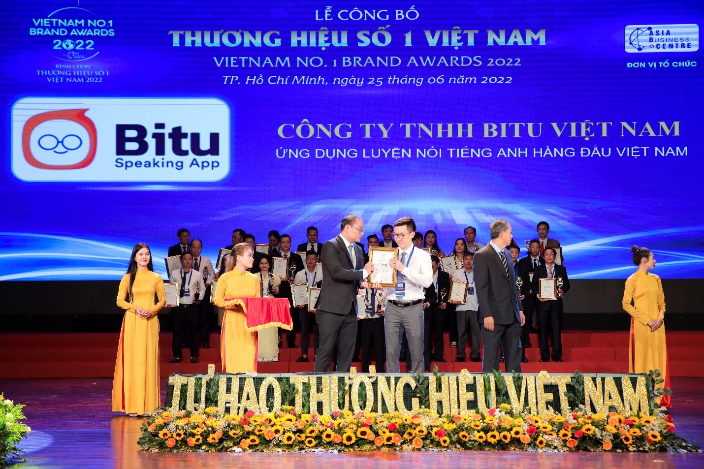 Ứng dụng luyện nói tiếng Anh Bitu vinh dự nhận giải thưởng “Thương hiệu số 1 Việt Nam” năm 2022
