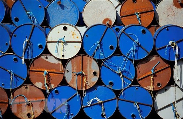 OPEC+ hạ ước tính dư cung dầu trên thị trường xuống 1 triệu thùng/ngày