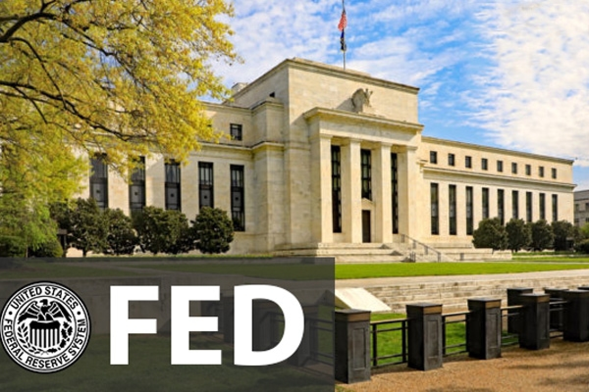 Nhiệm vụ kép của Fed trở nên khó khăn hơn bao giờ hết