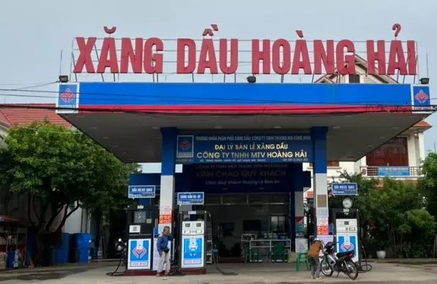 Mua 500 nghìn xăng, nhân viên “đổ thiếu” hơn 400 nghìn chỉ do “sơ suất”