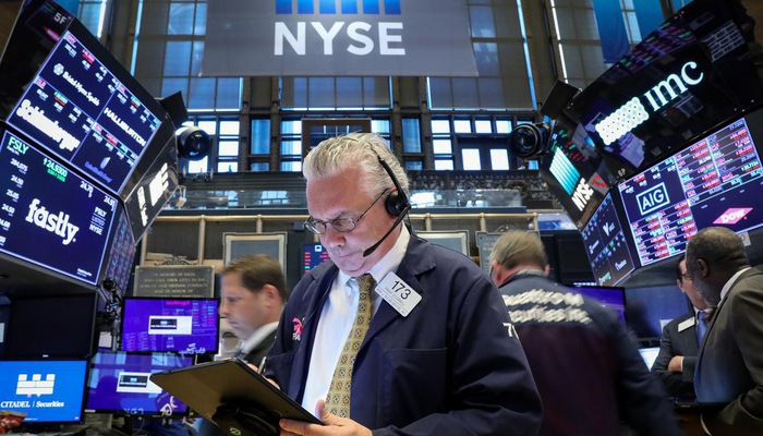 S&P 500 đóng cửa đi ngang, Nasdaq giảm khi thị trường phục hồi trở lại