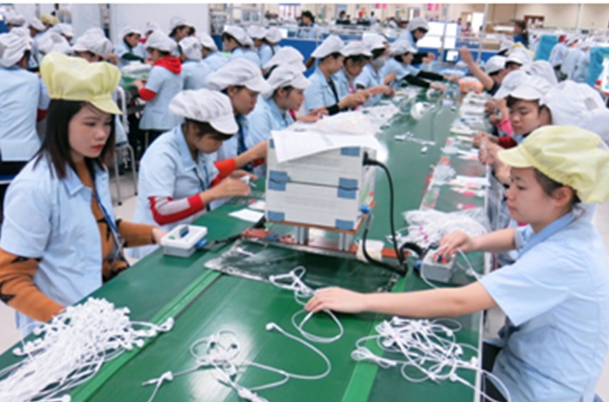 Việt Nam vẫn dư thừa lao động trình độ thấp