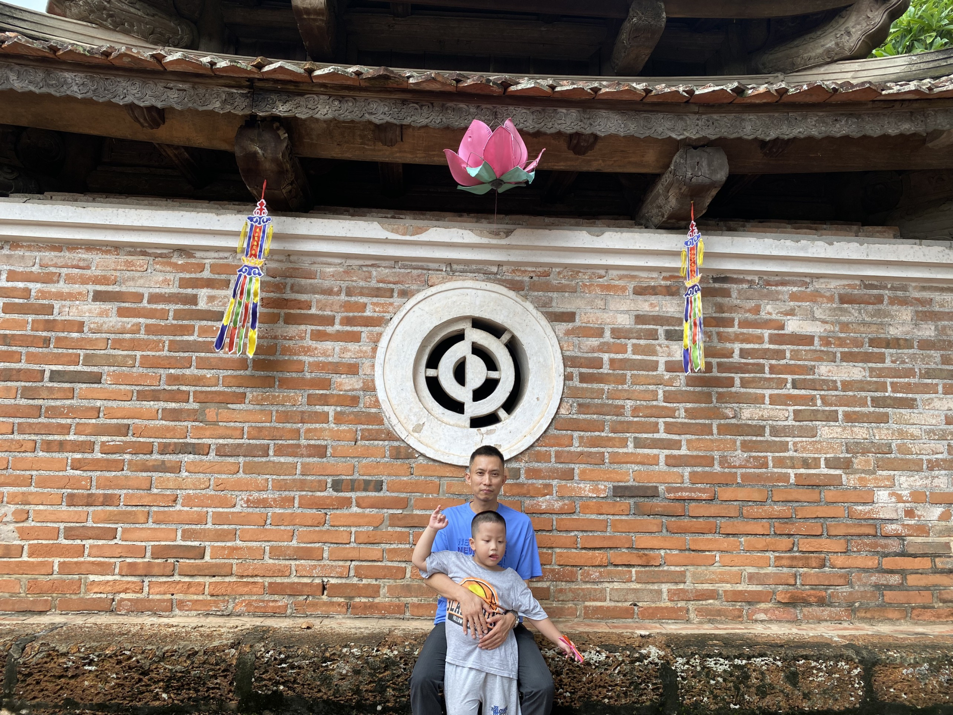 Thơ Nguyễn Văn Long: Diệu Mộng
