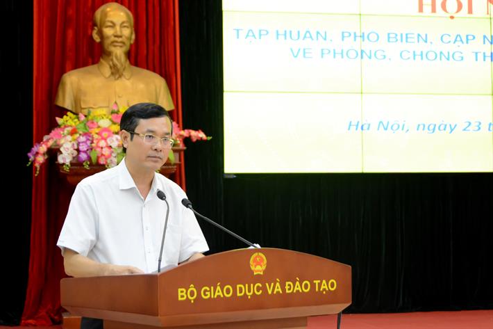 Tập huấn, cập nhật kiến thức pháp luật về phòng, chống tham nhũng, tiêu cực